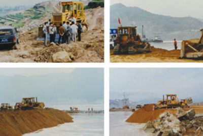 TY220榮獲國內(nèi)大馬力推土機1000小時試驗質(zhì)量第一名。